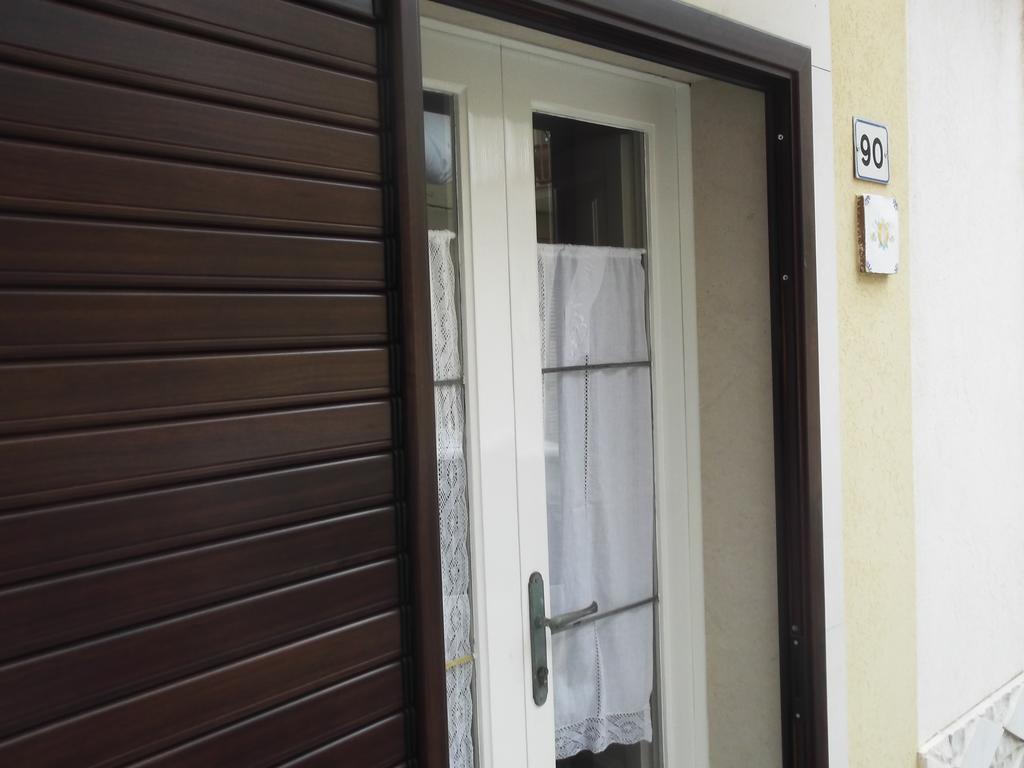 Casa Vacanze Le Rose Marina di Ragusa Exterior photo